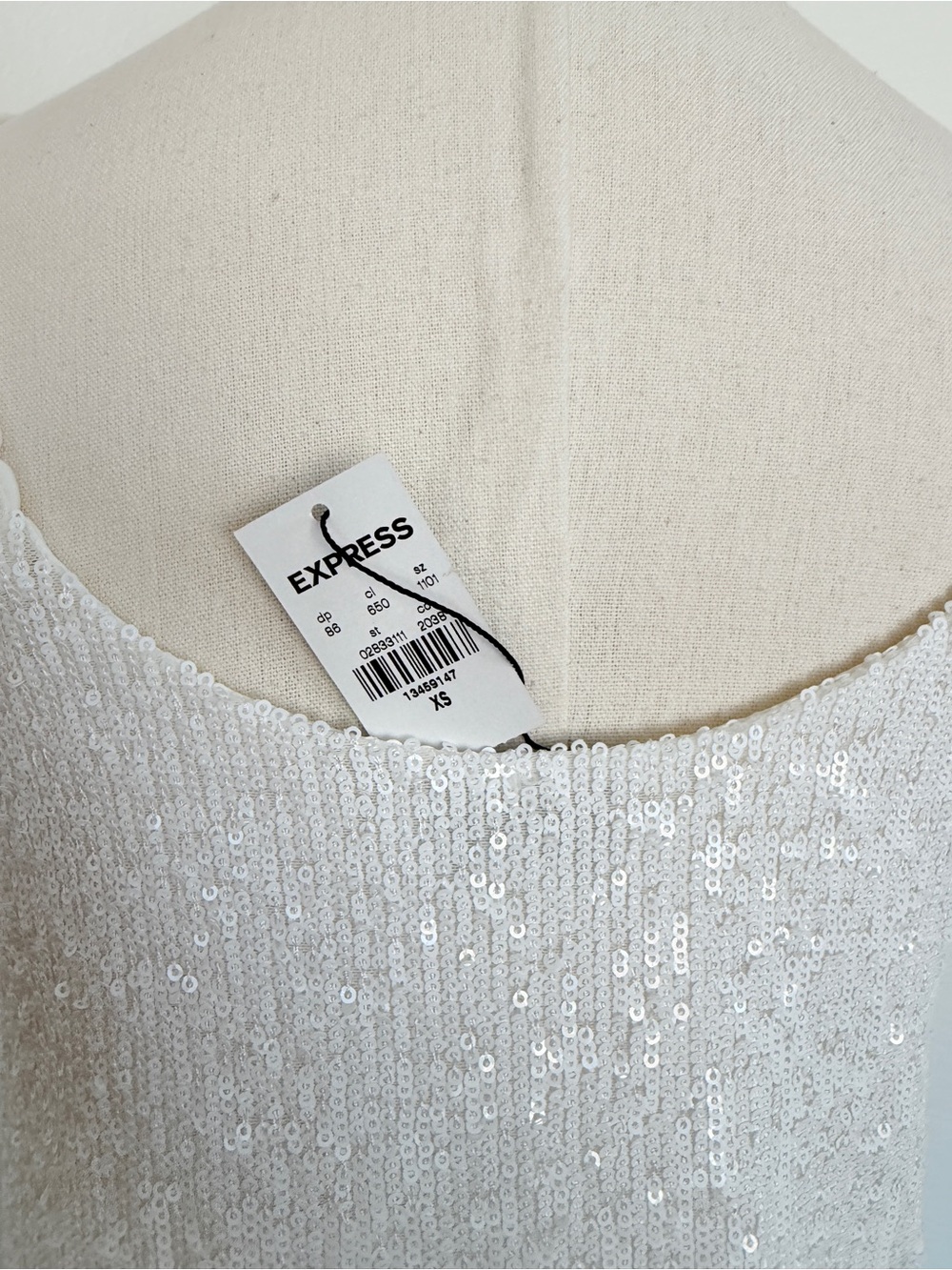 🤍 EXPRESS White Sparkly Sequin Cami Tank Top XS - Picture 5 of 12
